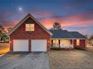 509 Lenoir Dr, Spring Lake, NC 28390