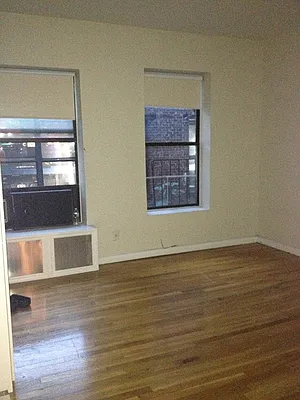 Rented by Clatter Realty Inc. | media 28