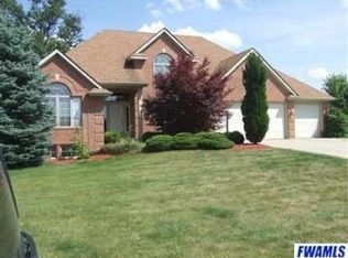 5520 Autumn Woods Trl, Fort Wayne, IN 46835