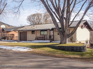 40 Chapparel Cir, Glenwood Springs, CO 81601