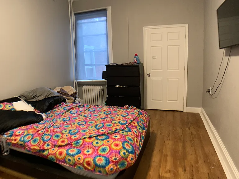 220 S 43rd St #2F — Photo 8