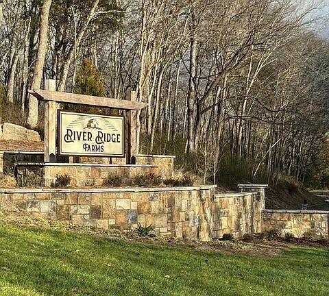 2nd image of River Ridge Rd