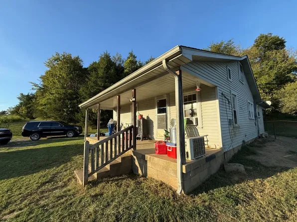 1114 Little Renox Rd, Burkesville, KY 42717