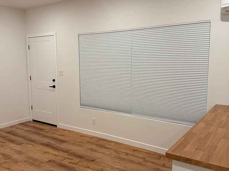 1509 N Hollywood Way #B — Photo 23