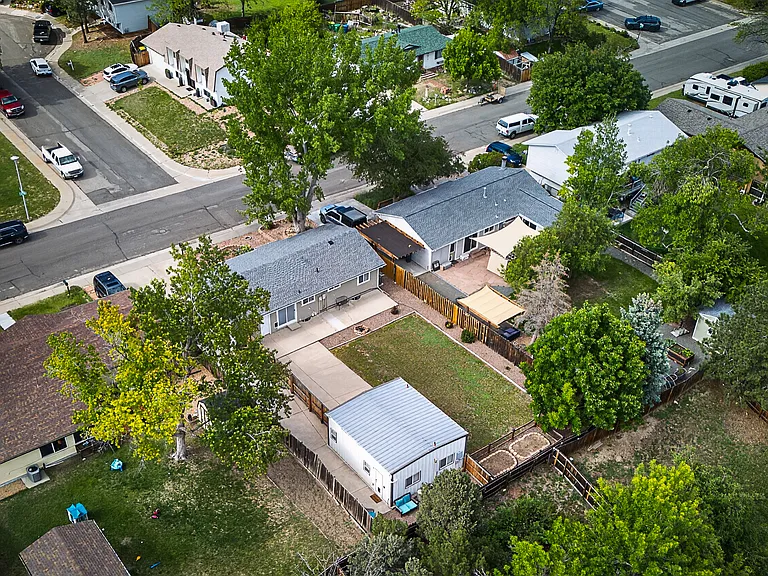 19054 W 61st Pl — Photo 34