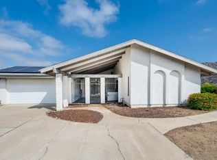 620 Singing Vista Ct, El Cajon, CA 92019