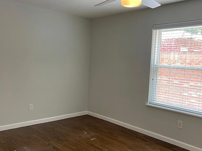 3205 Lubbock Ave — Photo 10