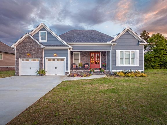 Exterior_Front 2_Twilight