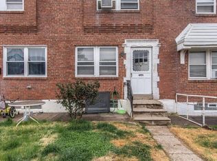 7140 Akron St, Philadelphia, PA 19149