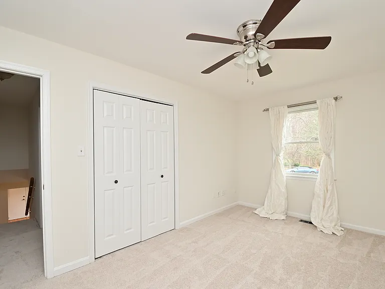 7775 Newington Woods Dr — Photo 38