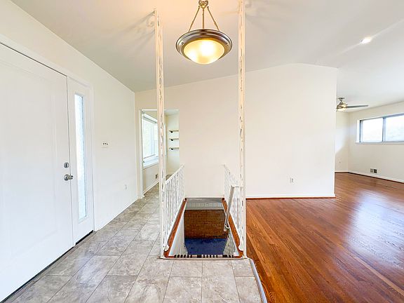 5th image of 6631 Auburn Ave #1