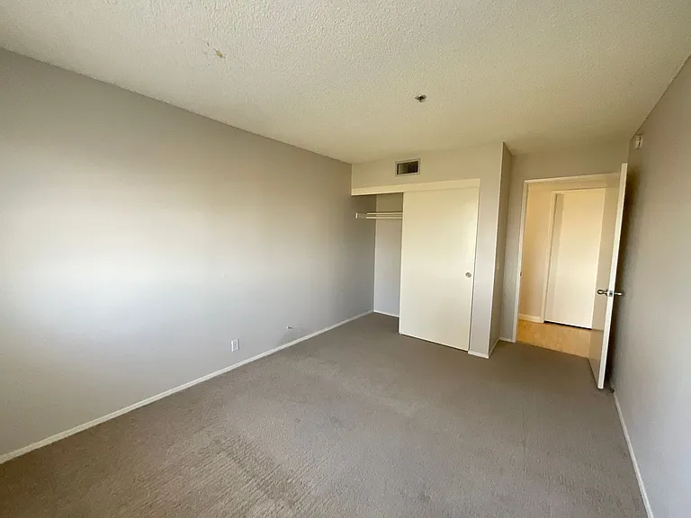 5985 Dandridge Ln #106 — Photo 13