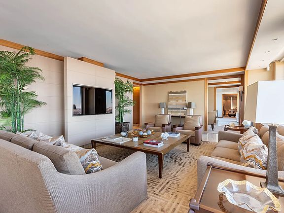 4th image of 100 Riverside Blvd Floor 26