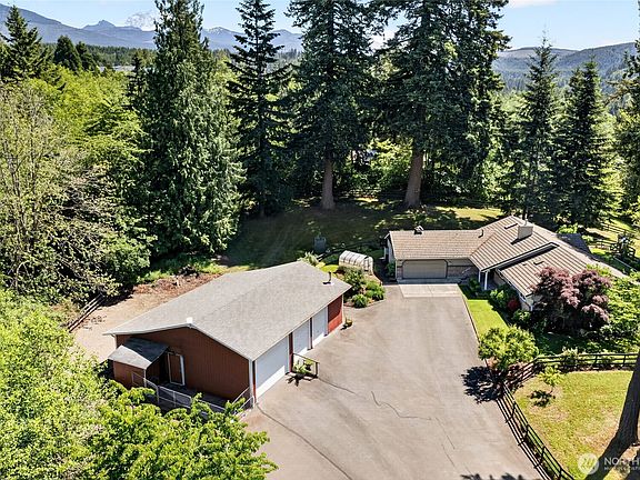 3rd image of 46728 286th Avenue SE
