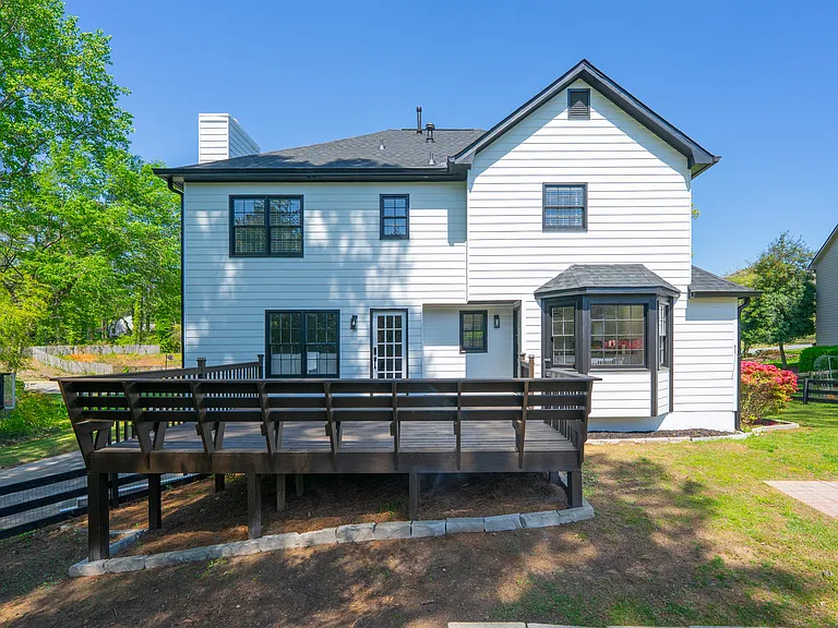4115 Tanbark Dr NE — Photo 40