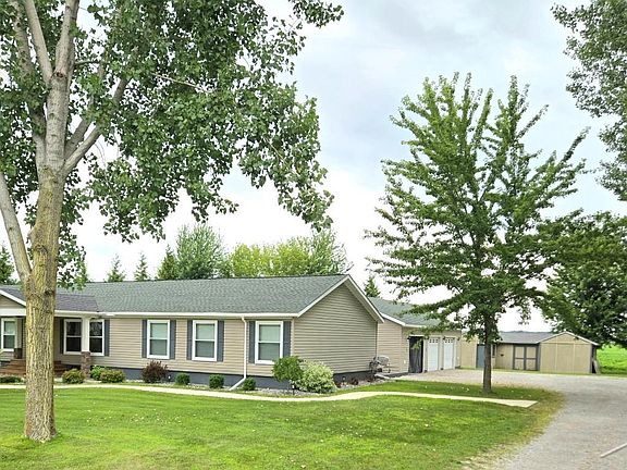 3rd image of 1110 W Townline 14 Rd