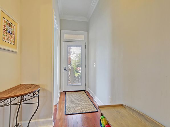 204 Michigan Ave #D2, Folly Beach, SC 29439