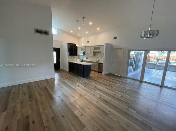 14600 SW 124th Pl, Miami, FL 33186