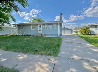 1663 44th Ave, Columbus, NE 68601