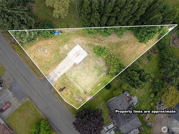 3rd image of 101 Sandwood Drive