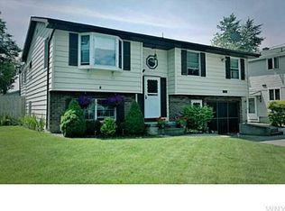 3521 Jerauld Ave, Niagara Falls, NY 14305