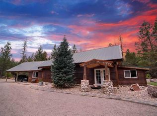 5015 E Eloika Rd, Chattaroy, WA 99003