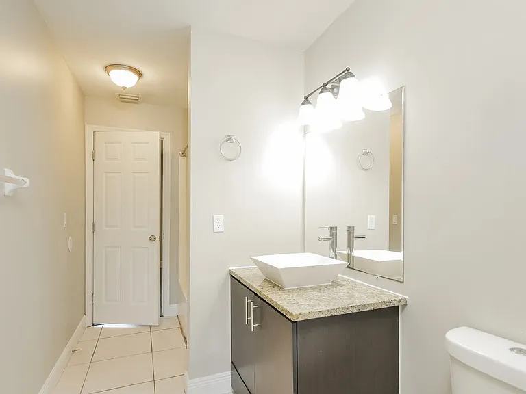845 SW 37th Ln — Photo 15