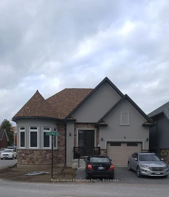 3 bed, $3,100 — Photo 2