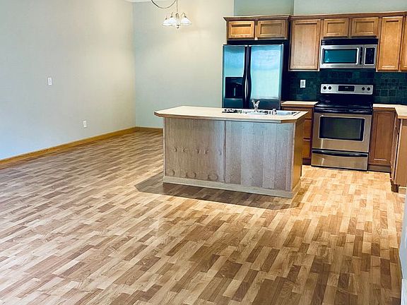 3rd image of 206 E Elcliff Rd #1