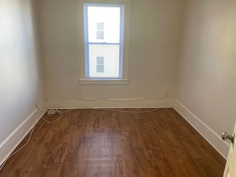 534 Elm Street 12 Chalapa Ave — Photo 7