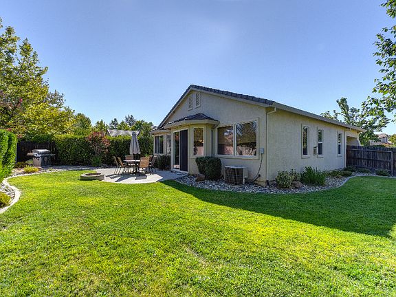 5th image of 575 Hillswick Cir