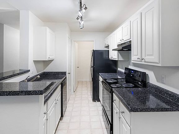 5th image of 311 Los Altos Way #382L34