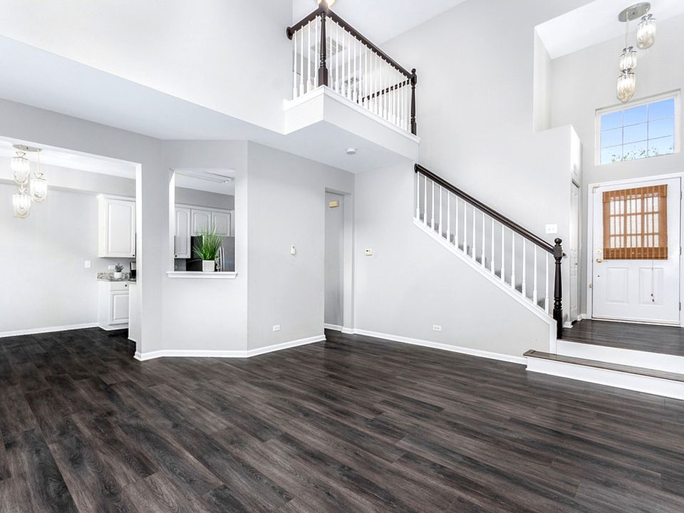 3167 Bromley Ln Aurora, IL, 60502 Apartments for Rent Zillow