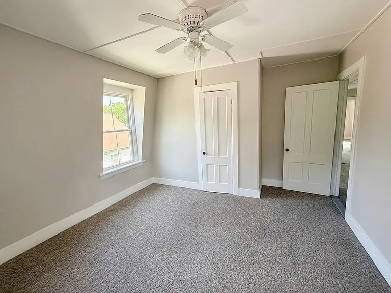 117 Bridge St #3 — Photo 8