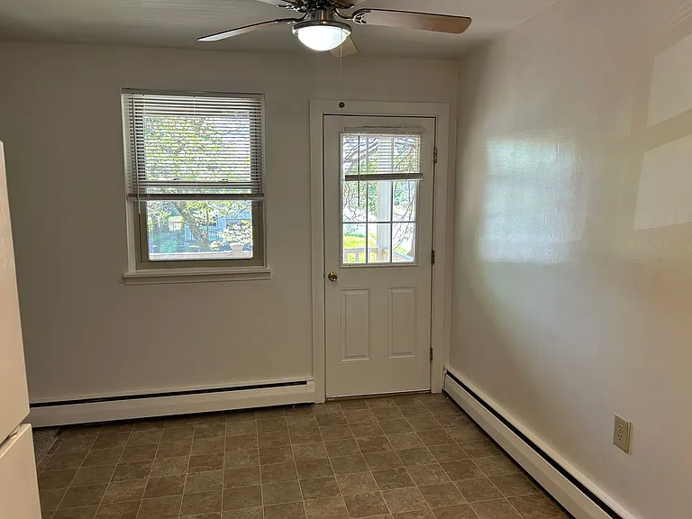 Parkside Manor Apartments — Photo 60