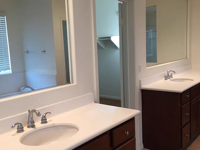 7083 Cottage Grove Dr — Photo 21