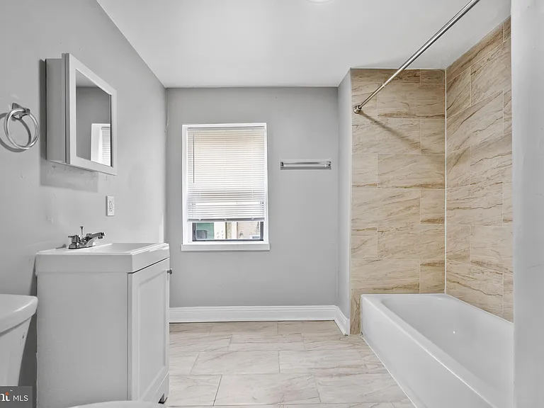3856 Olive St — Photo 4