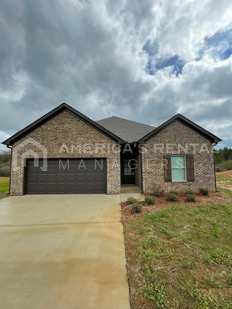 Building Photo - 256 Buckhorn Cir