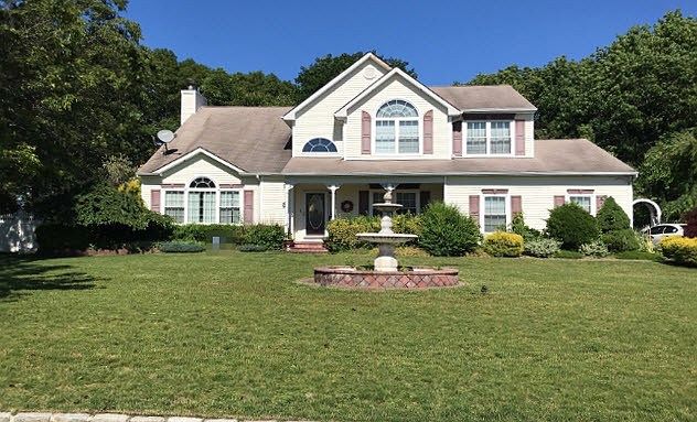 1st image of 9 Priscilla Ln