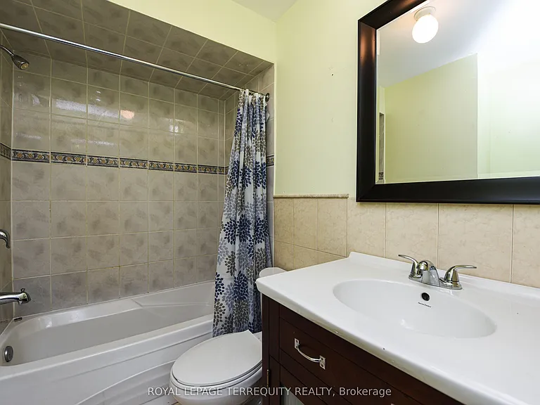 48 Montjoy Cres — Photo 22