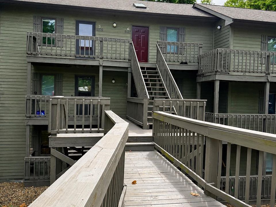 1st image of 9117 S Pointe Retreat Dr Unit 5