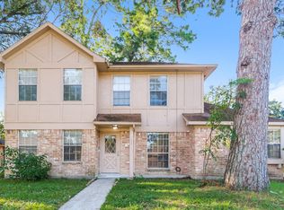 6615 Seegers Trail Dr, Houston, TX 77066