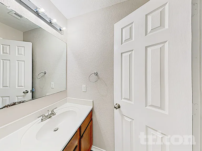 9311 Hanover Sky — Photo 14