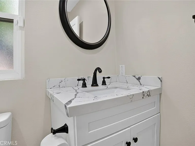 24441 Denise Pl — Photo 36