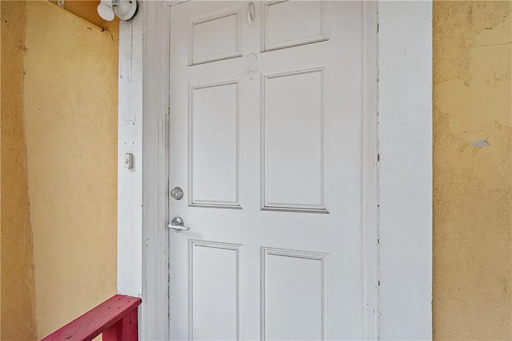 1 bed, 1.0 bath, 750 sqft, $1,700 — Photo 2