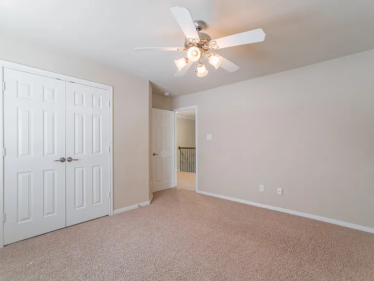 139 S Rocky Point Cir — Photo 46