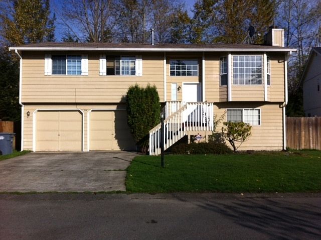 1st image of 13707 2nd Avenue Ct E
