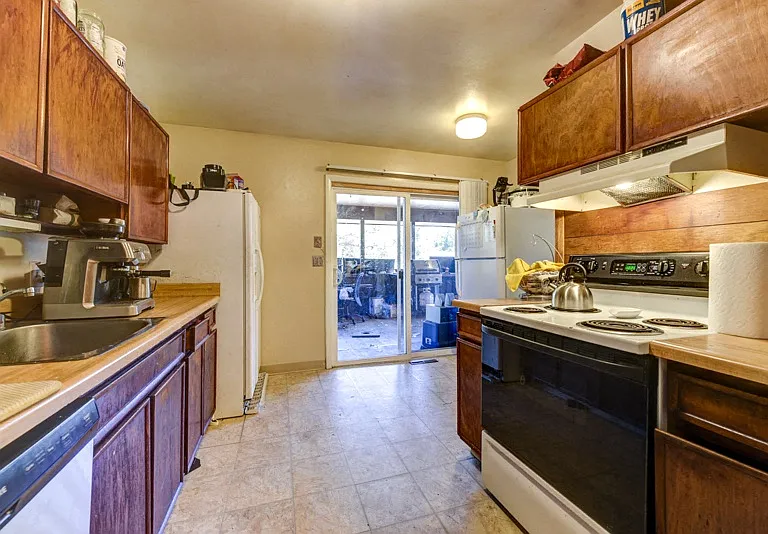 3625 Moorhead Ave — Photo 21