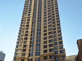 440 N Wabash Ave