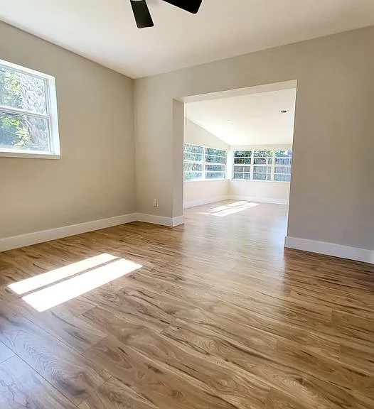 1660 Vernon Dicks Dr — Photo 14